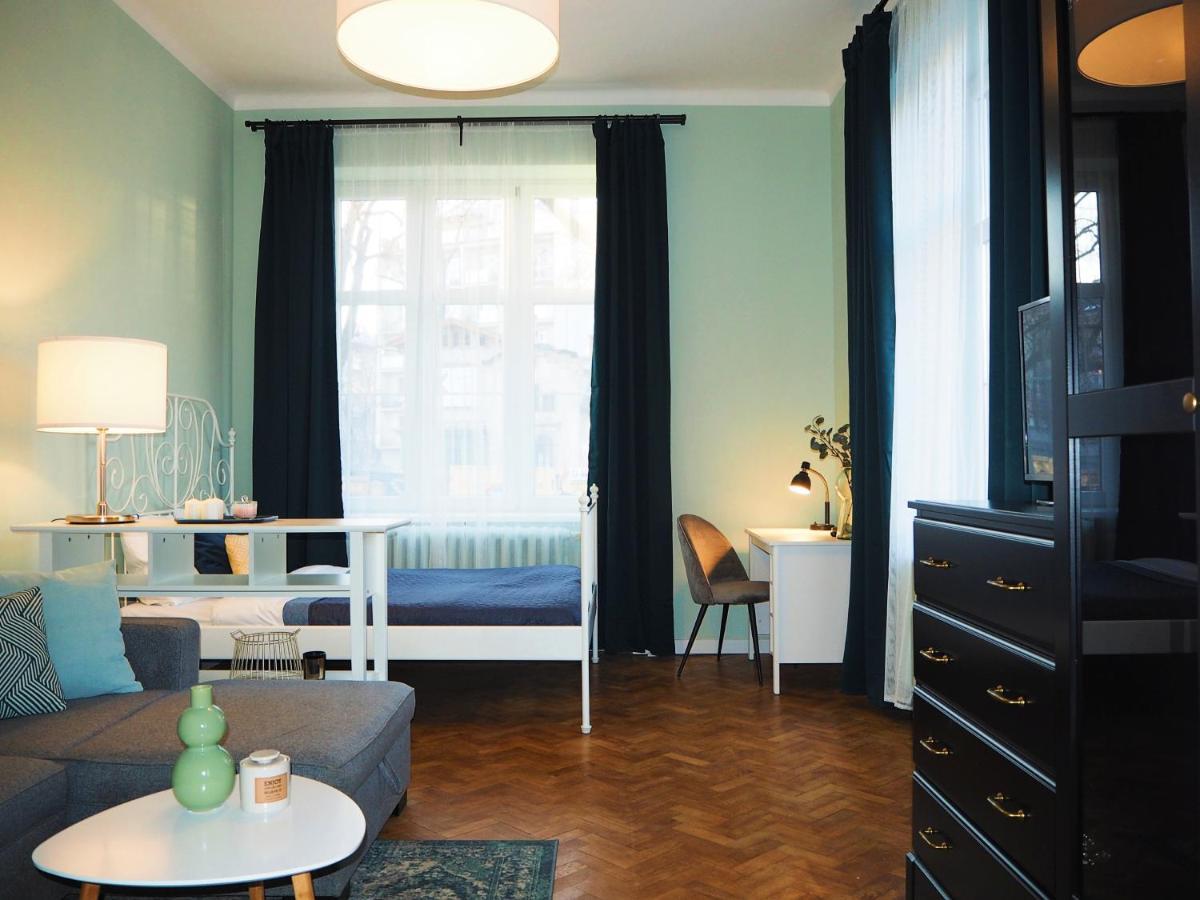 Wawelove Kossak Apt 1 Min To Royal Wawel Castle! Free Parking Apartment คราคูฟ ภายนอก รูปภาพ
