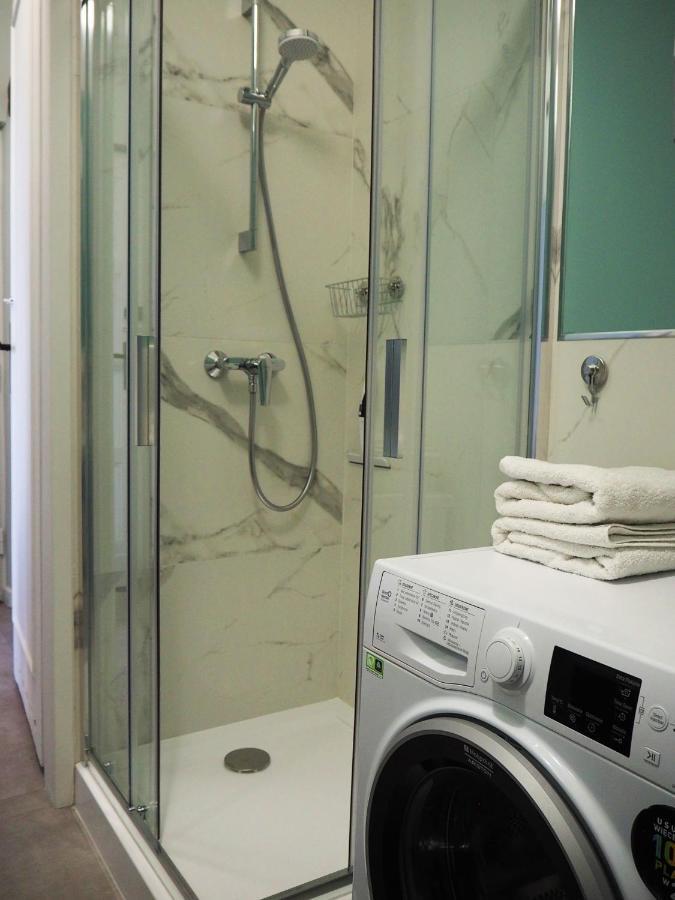 Wawelove Kossak Apt 1 Min To Royal Wawel Castle! Free Parking Apartment คราคูฟ ภายนอก รูปภาพ