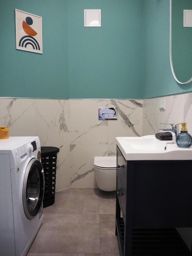 Wawelove Kossak Apt 1 Min To Royal Wawel Castle! Free Parking Apartment คราคูฟ ภายนอก รูปภาพ